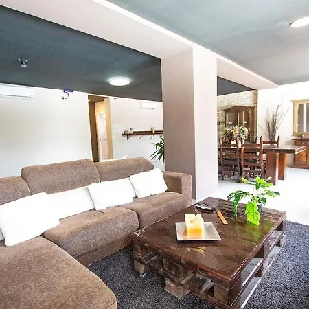Catalunya Casas Relax And Recharge - Only 34km From Barcelona! * Rubí