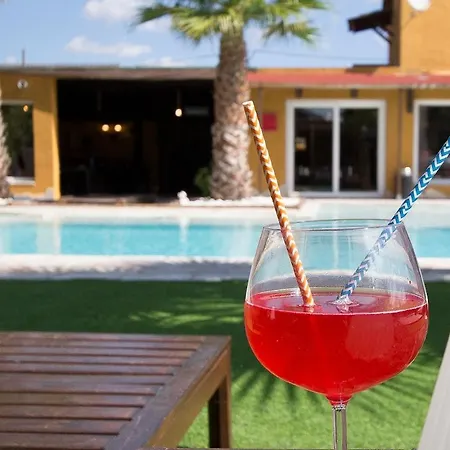 Catalunya Casas Relax And Recharge - Only 34km From Barcelona! * ルビー